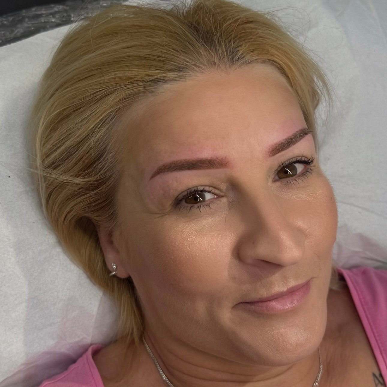Fresh powder shading brows after removal — Skarlet Leon Bournemouth